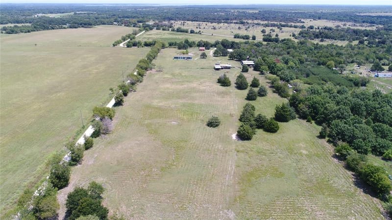 14200 County Road 2180, Richland TX 76681 - Photo 15