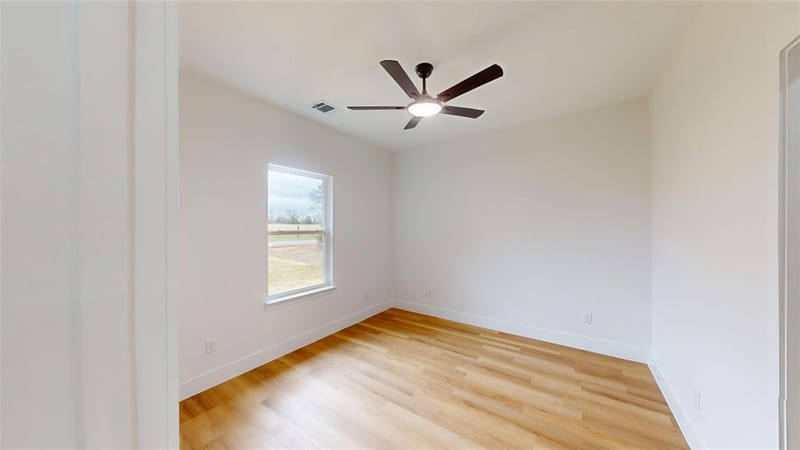 956 County Road 4108, Greenville TX 75401 - Photo 18