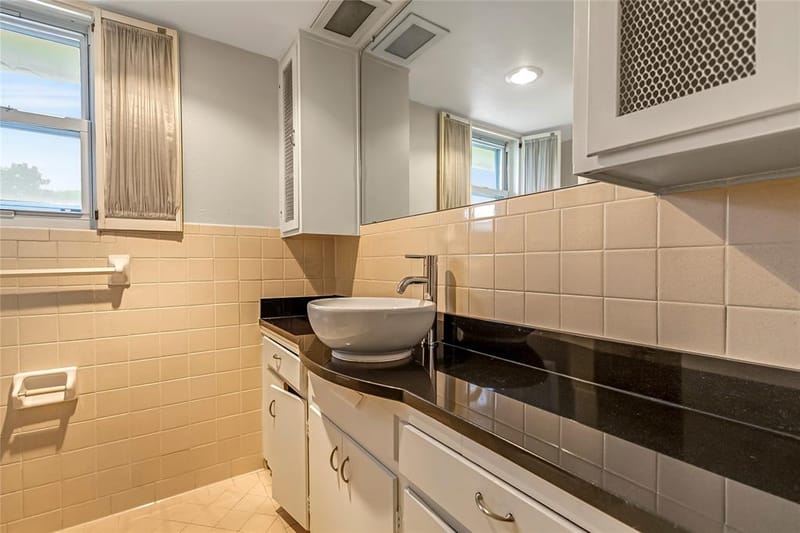 5835 E University Boulevard # D, Dallas TX 75206 - Photo 24