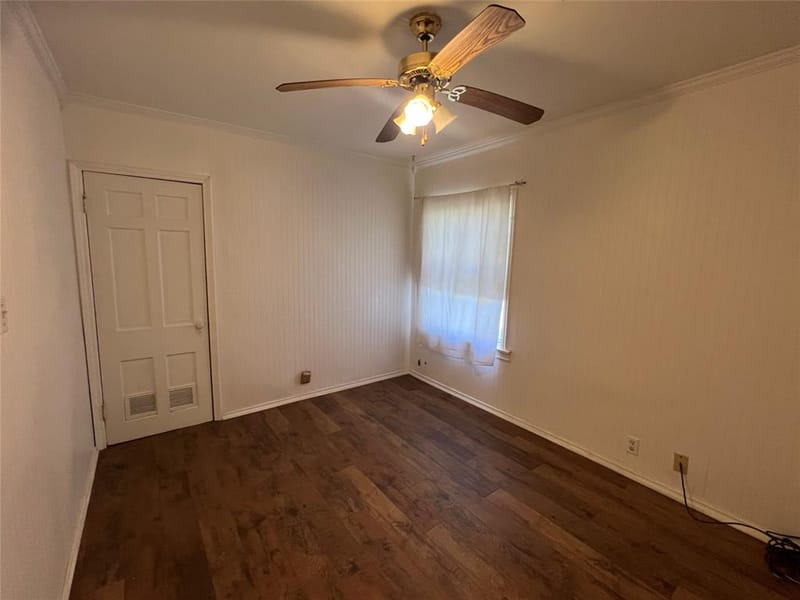 533 E Sears Street, Denison TX 75021 - Photo 16