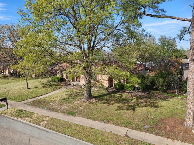 409 Colonial Drive, Garland TX 75043 - Photo 27