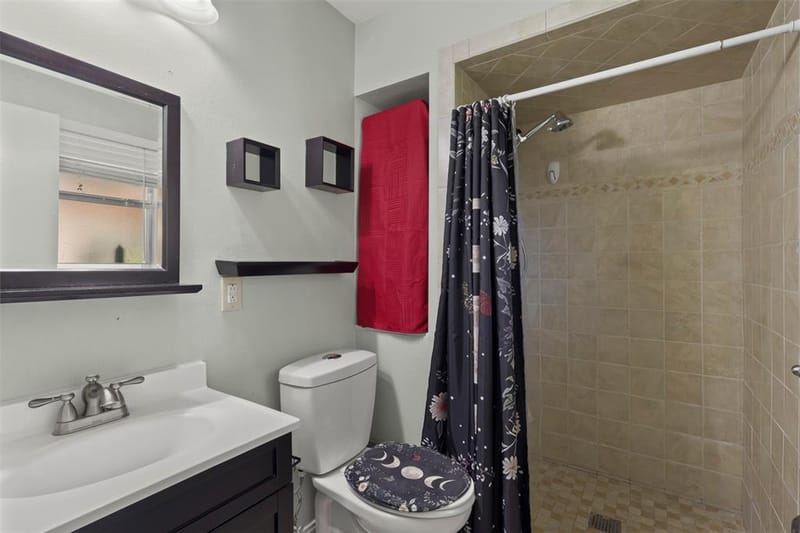 409 Colonial Drive, Garland TX 75043 - Photo 12