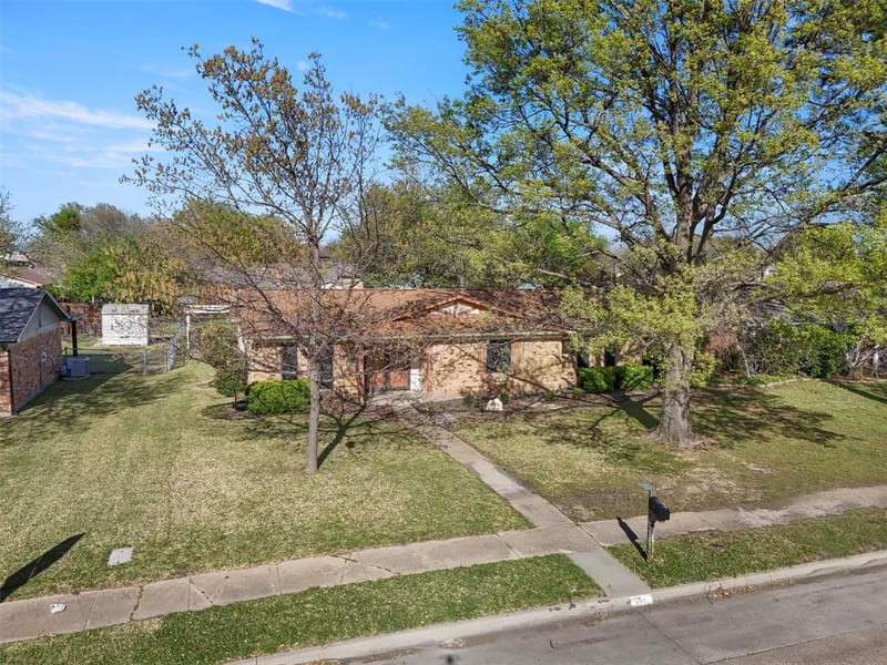 409 Colonial Drive, Garland TX 75043 - Photo 26
