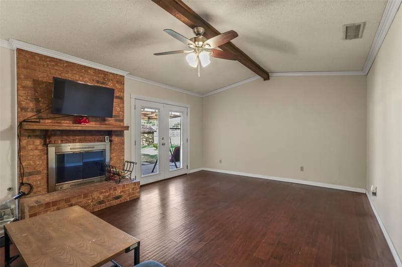 409 Colonial Drive, Garland TX 75043 - Photo 5