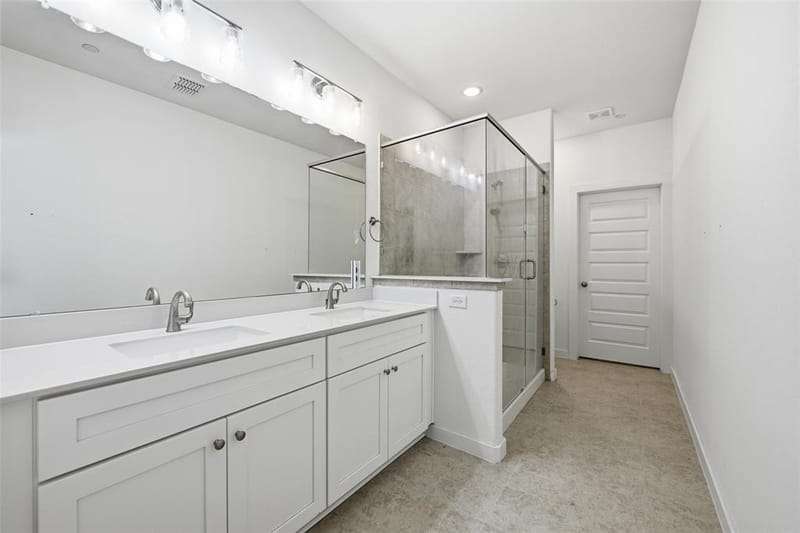 4705 Sunny Pathway, Haltom City TX 76117 - Photo 10