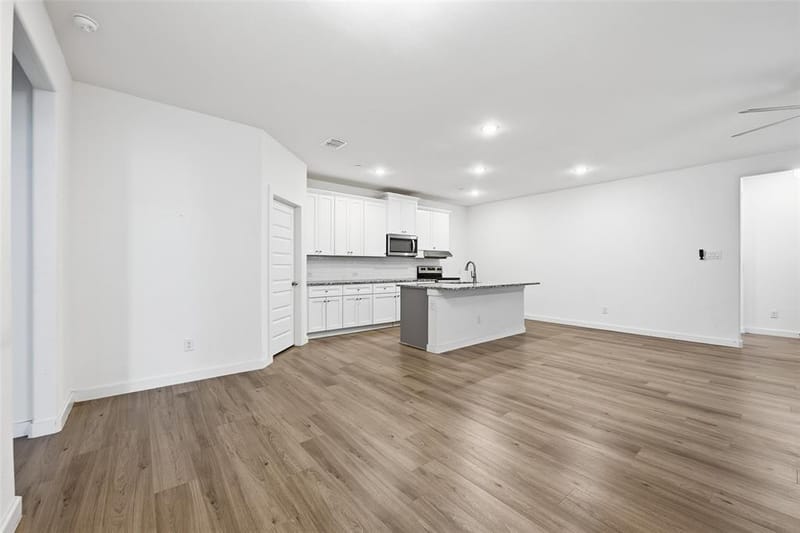 4705 Sunny Pathway, Haltom City TX 76117 - Photo 14