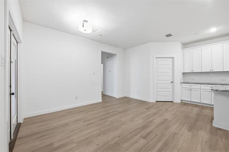 4705 Sunny Pathway, Haltom City TX 76117 - Photo 15