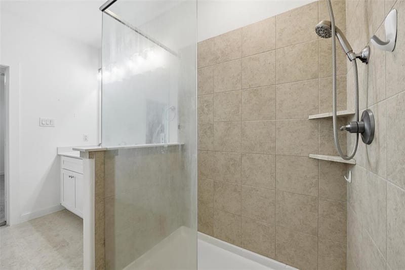 4705 Sunny Pathway, Haltom City TX 76117 - Photo 11