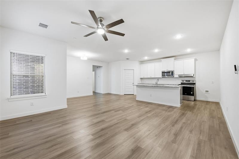 4705 Sunny Pathway, Haltom City TX 76117 - Photo 8