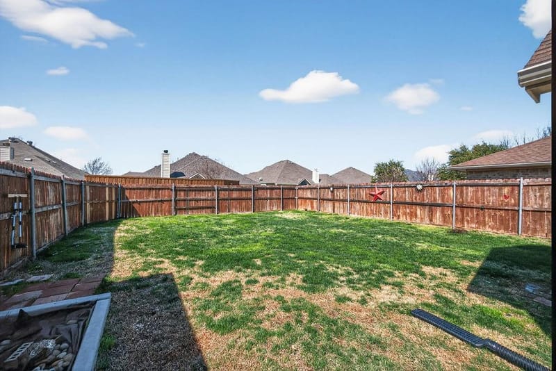 2229 Country Valley Road, Garland TX 75041 - Photo 5