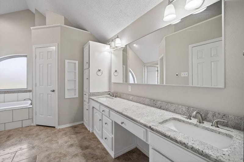 2229 Country Valley Road, Garland TX 75041 - Photo 19