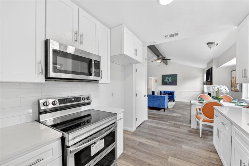 6412 Embassy Drive, Forest Hill TX 76119 - Photo 13