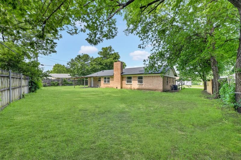 6412 Embassy Drive, Forest Hill TX 76119 - Photo 36