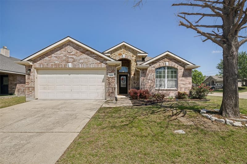 908 Johnson City Avenue, Forney TX 75126