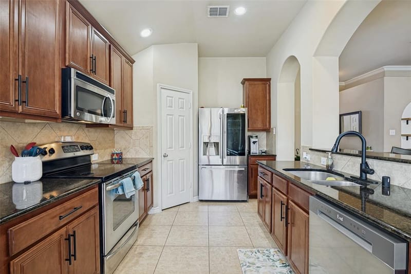 908 Johnson City Avenue, Forney TX 75126 - Photo 9