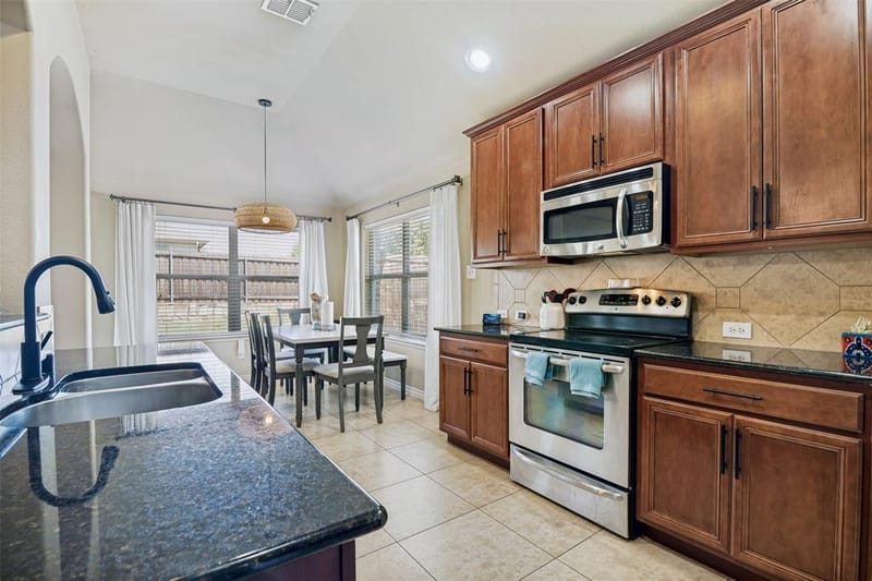 908 Johnson City Avenue, Forney TX 75126 - Photo 10