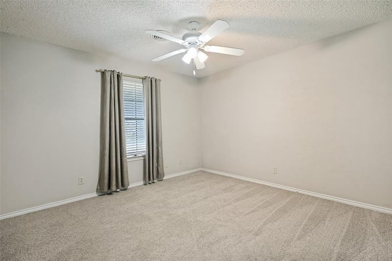 508 S Pedigo Street, Pilot Point TX 76258 - Photo 17