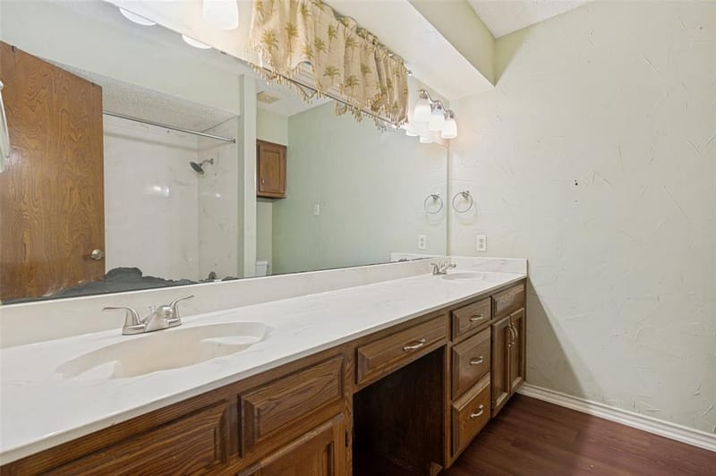 508 S Pedigo Street, Pilot Point TX 76258 - Photo 19