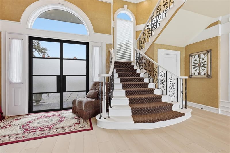 7204 Round Hill Road, McKinney TX 75072 - Photo 4