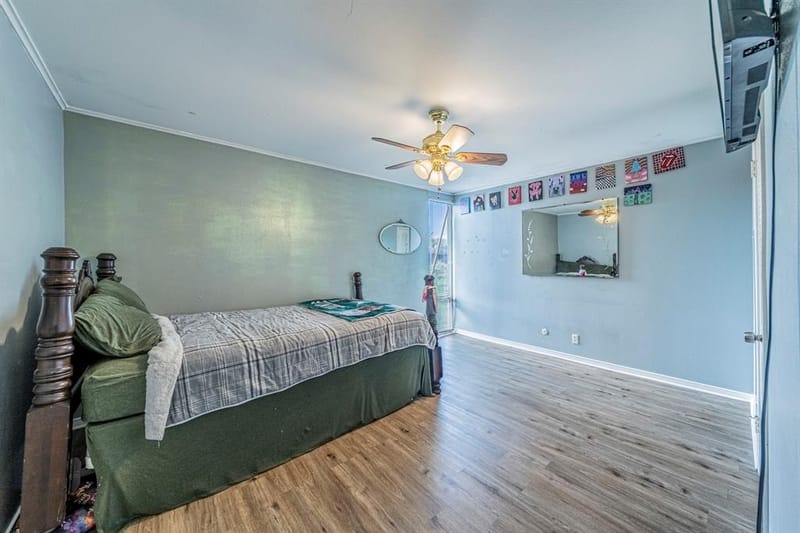 558 E Avenue J # B, Grand Prairie TX 75050 - Photo 10