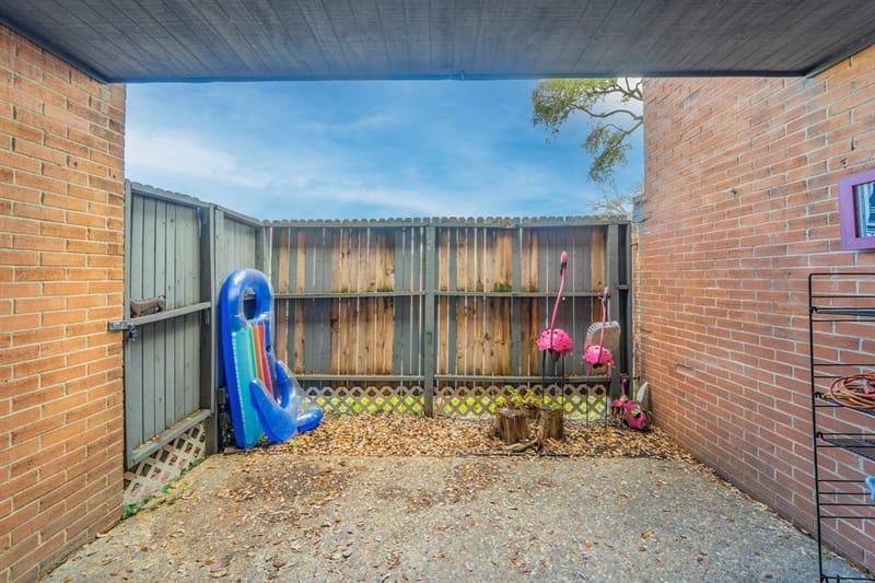 558 E Avenue J # B, Grand Prairie TX 75050 - Photo 14