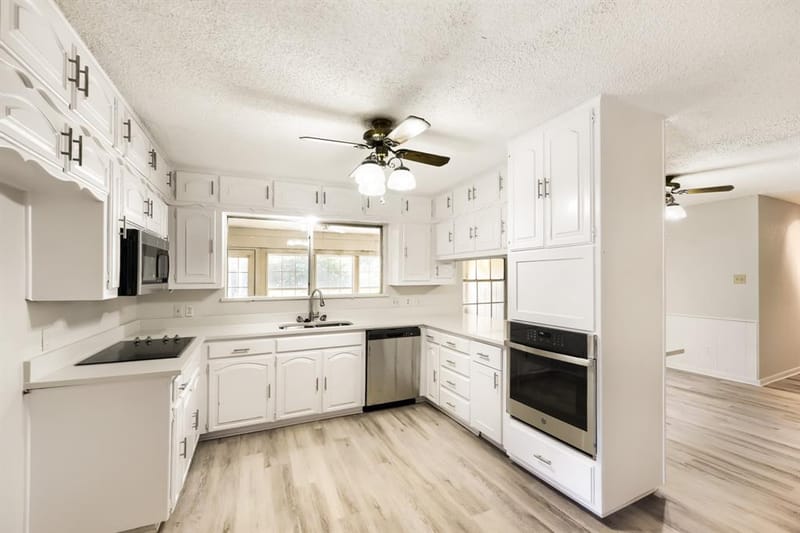 3712 Greenbriar Court, Colleyville TX 76034 - Photo 9