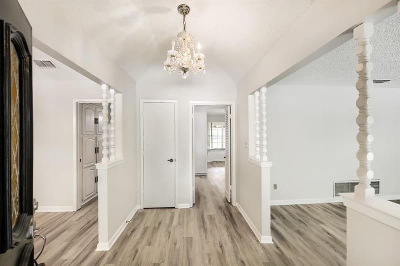 3712 Greenbriar Court, Colleyville TX 76034 - Photo 4