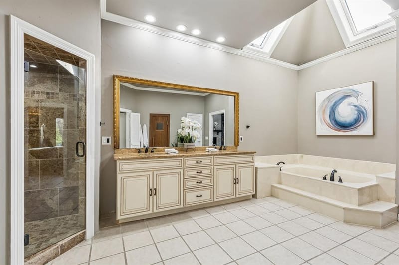 12309 Creekspan Drive, Dallas TX 75243 - Photo 15