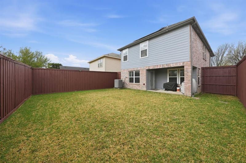 8342 Timberbrook Lane, Dallas TX 75249 - Photo 39