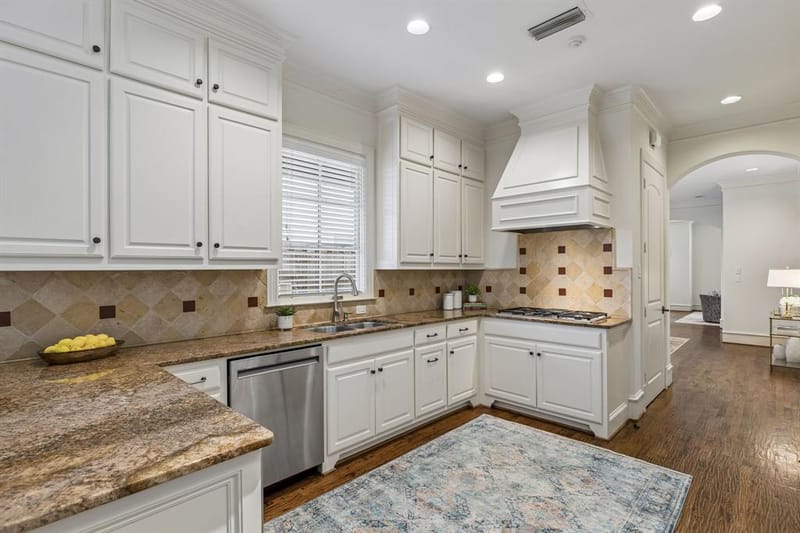 4332 Emerson Avenue, University Park TX 75205 - Photo 10