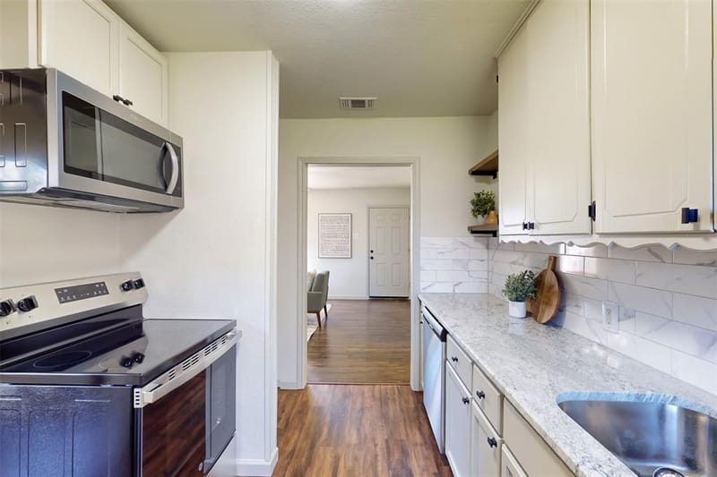 2842 Carlson Drive, Dallas TX 75235 - Photo 19