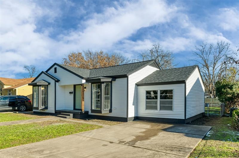 2842 Carlson Drive, Dallas TX 75235 - Photo 4