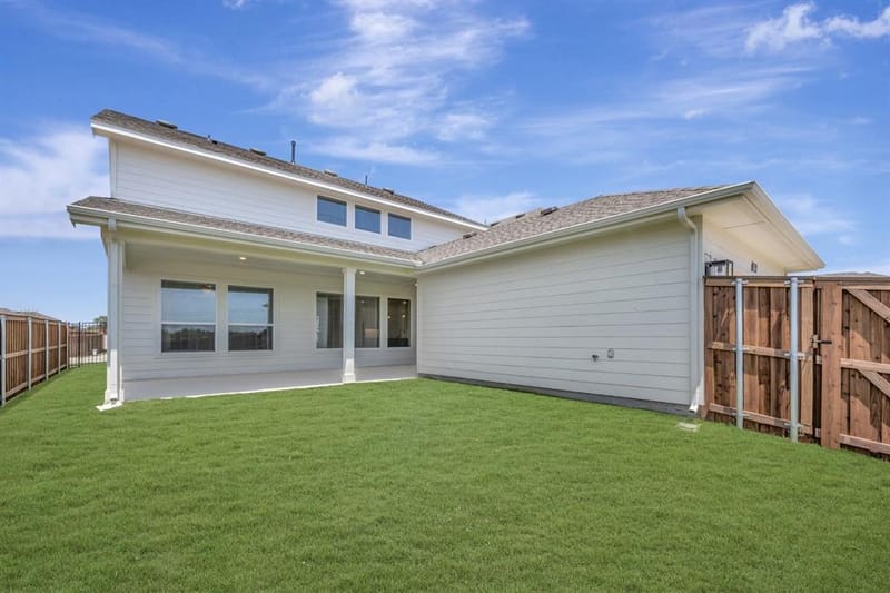 1064 Hackberry Emperor Street, Crowley TX 76036 - Photo 6