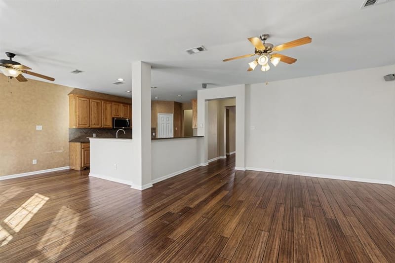 2109 Glen Manor Road, Corinth TX 76208 - Photo 5