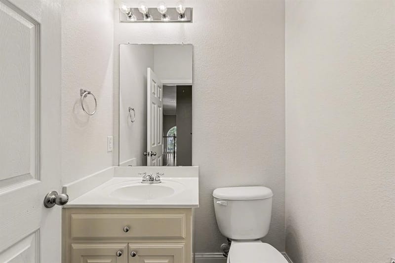 2109 Glen Manor Road, Corinth TX 76208 - Photo 8