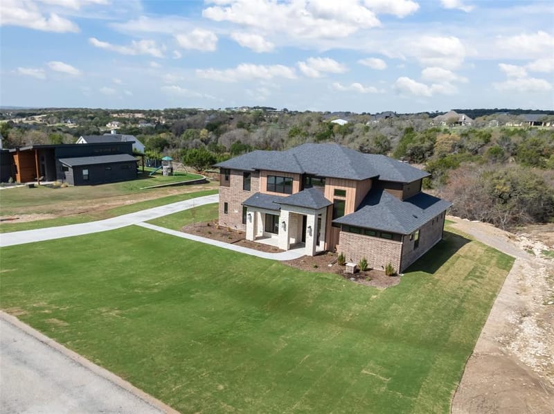 2104 Eagles Ridge Drive, Weatherford TX 76087 - Photo 2