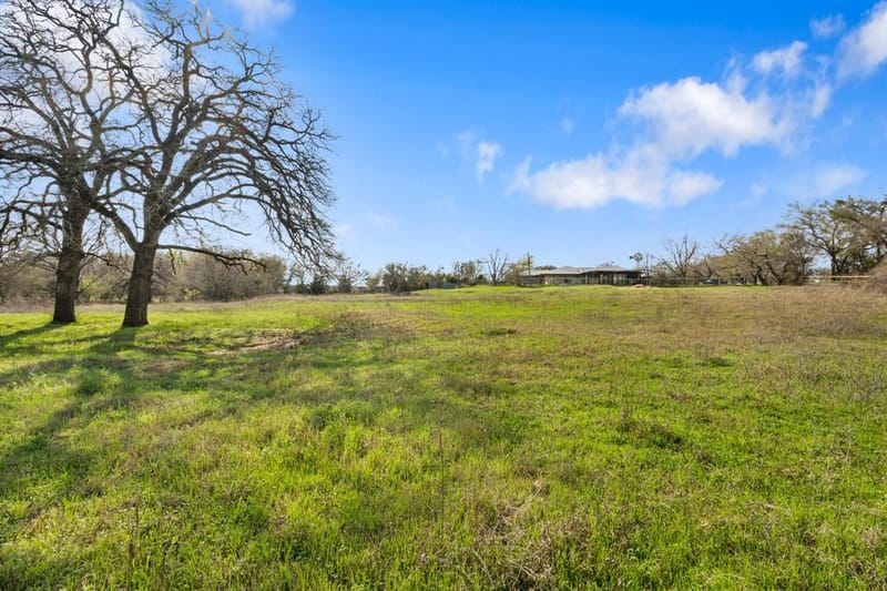 1012 County Road 701a, Cleburne TX 76031 - Photo 23