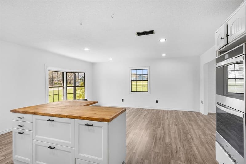 1012 County Road 701a, Cleburne TX 76031 - Photo 11