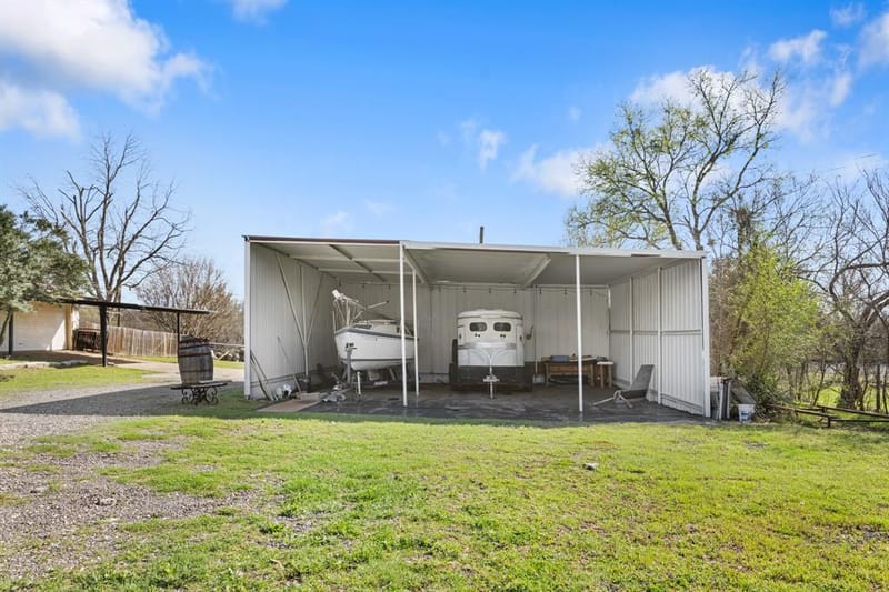 1012 County Road 701a, Cleburne TX 76031 - Photo 21