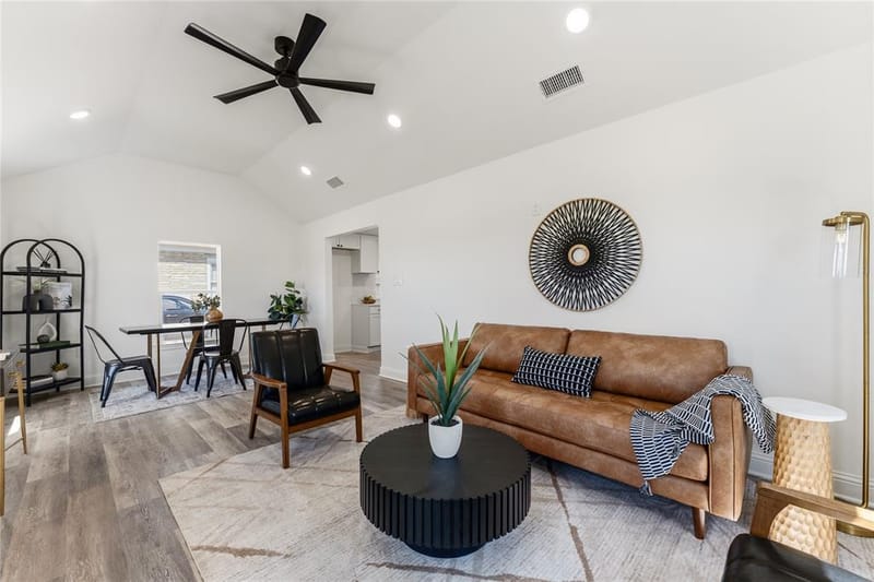815 Garrison Street, Waco TX 76704 - Photo 7