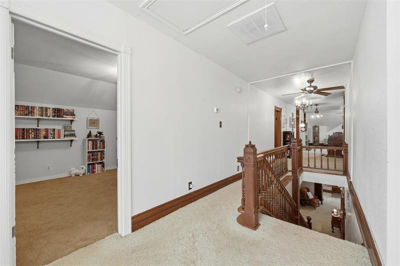 306 E Tarrant Street, Bowie TX 76230 - Photo 22