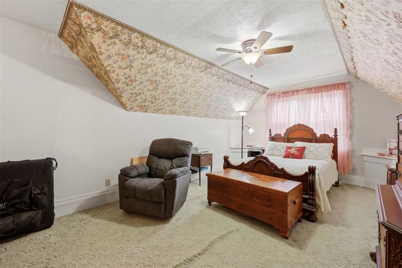 306 E Tarrant Street, Bowie TX 76230 - Photo 30