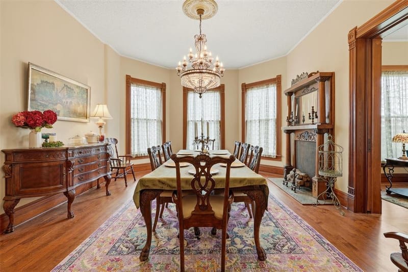 306 E Tarrant Street, Bowie TX 76230 - Photo 8