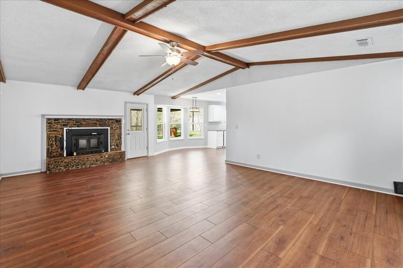 227 CR 2425, Mineola TX 75773