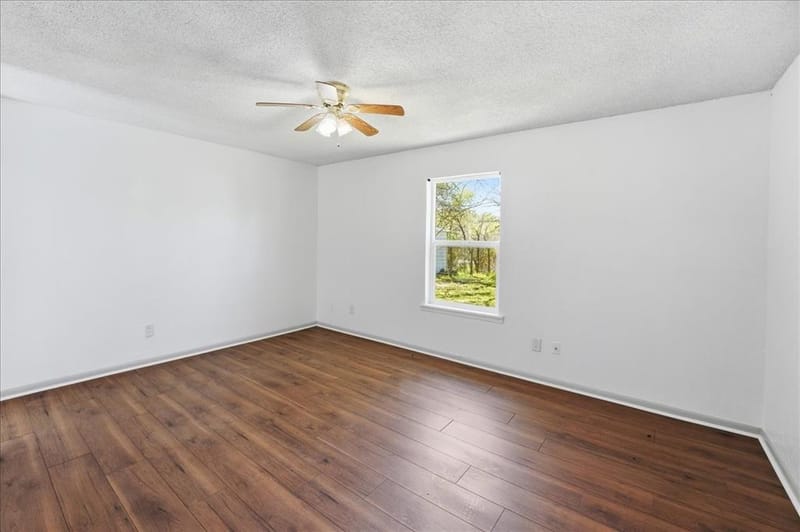 227 CR 2425, Mineola TX 75773 - Photo 10