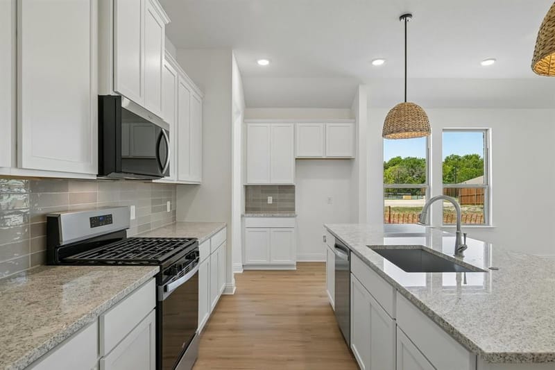 2423 Liberty Crossing Avenue, Royse City TX 75189 - Photo 8