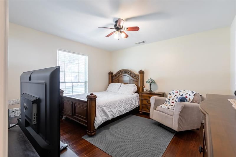 910 Kings Court, Duncanville TX 75137 - Photo 20