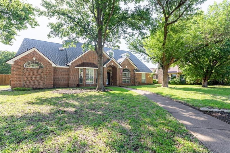 910 Kings Court, Duncanville TX 75137 - Photo 39
