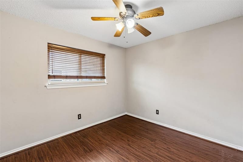 810 Meadowgate Drive, Garland TX 75040 - Photo 21