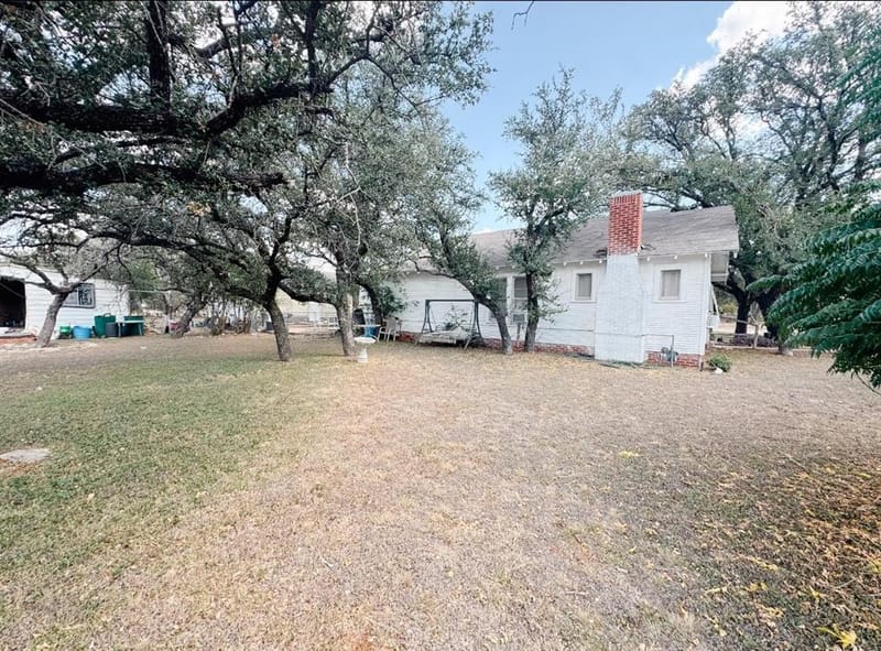 3410 Austin Avenue, Brownwood TX 76801 - Photo 17